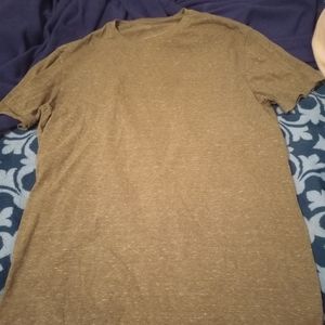 Goodfellow green t-shirt